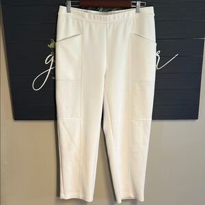 J.Jill  Elegant Cream Women's Capri Pants